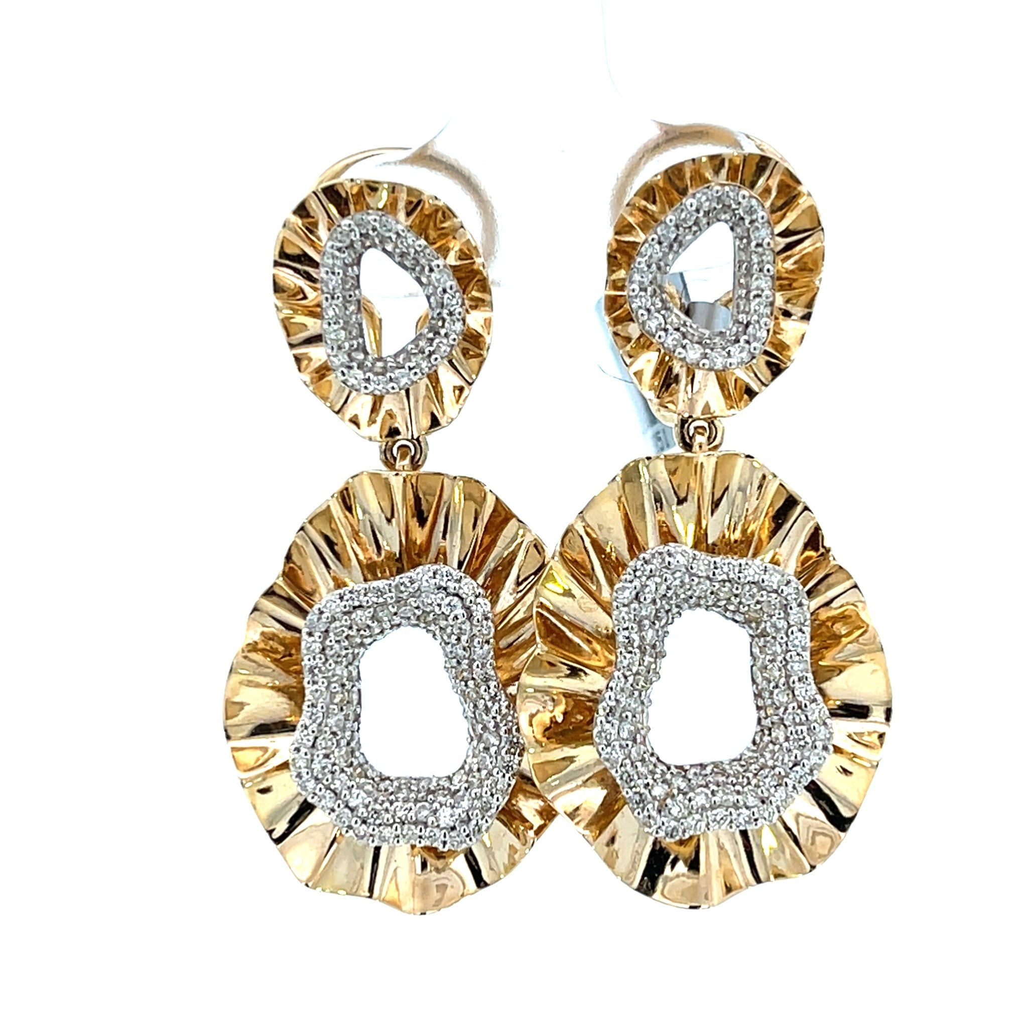 14K Yellow Gold Wavy Luxury Diamond Oval Drop Earring