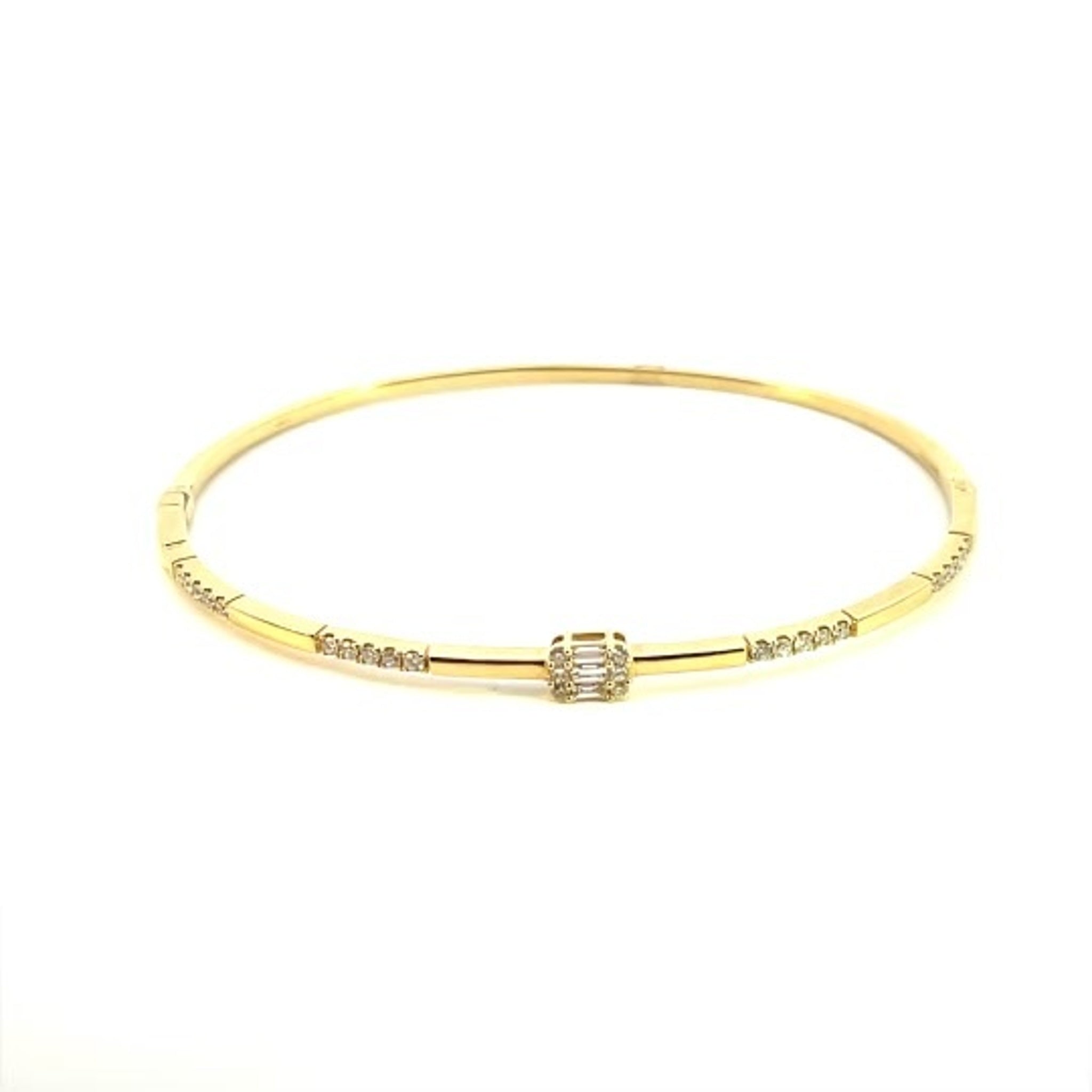 18K Yellow Gold Minimalist Diamond bangle