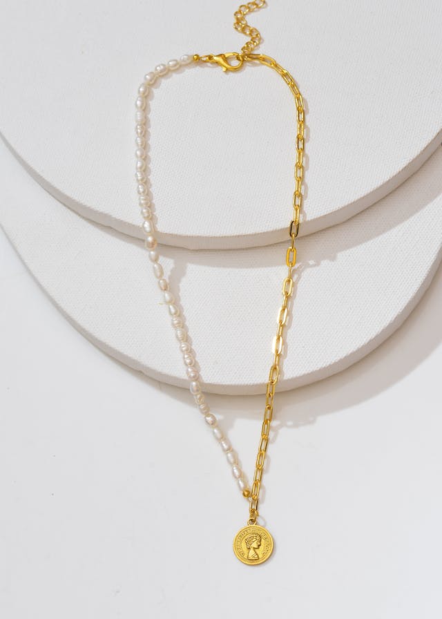 Custom Paperclip Gold Jewelry in Culver City, CA