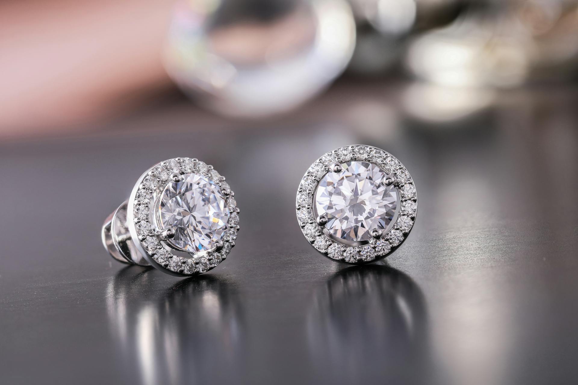 Lab Grown Diamond Studs in Beverly Hills, CA