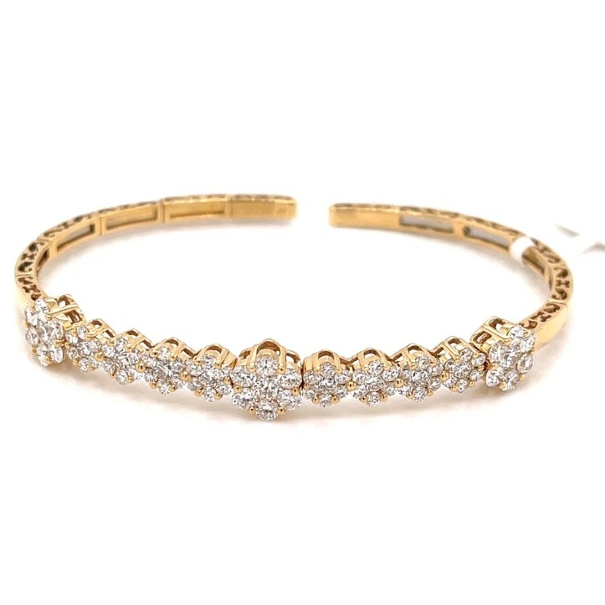 18K Yellow Gold Fancy Diamond Bangle in Yellow Gold