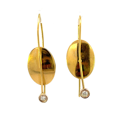 18KYG 6GR 0.12CTW OVAL HANGING EARRING